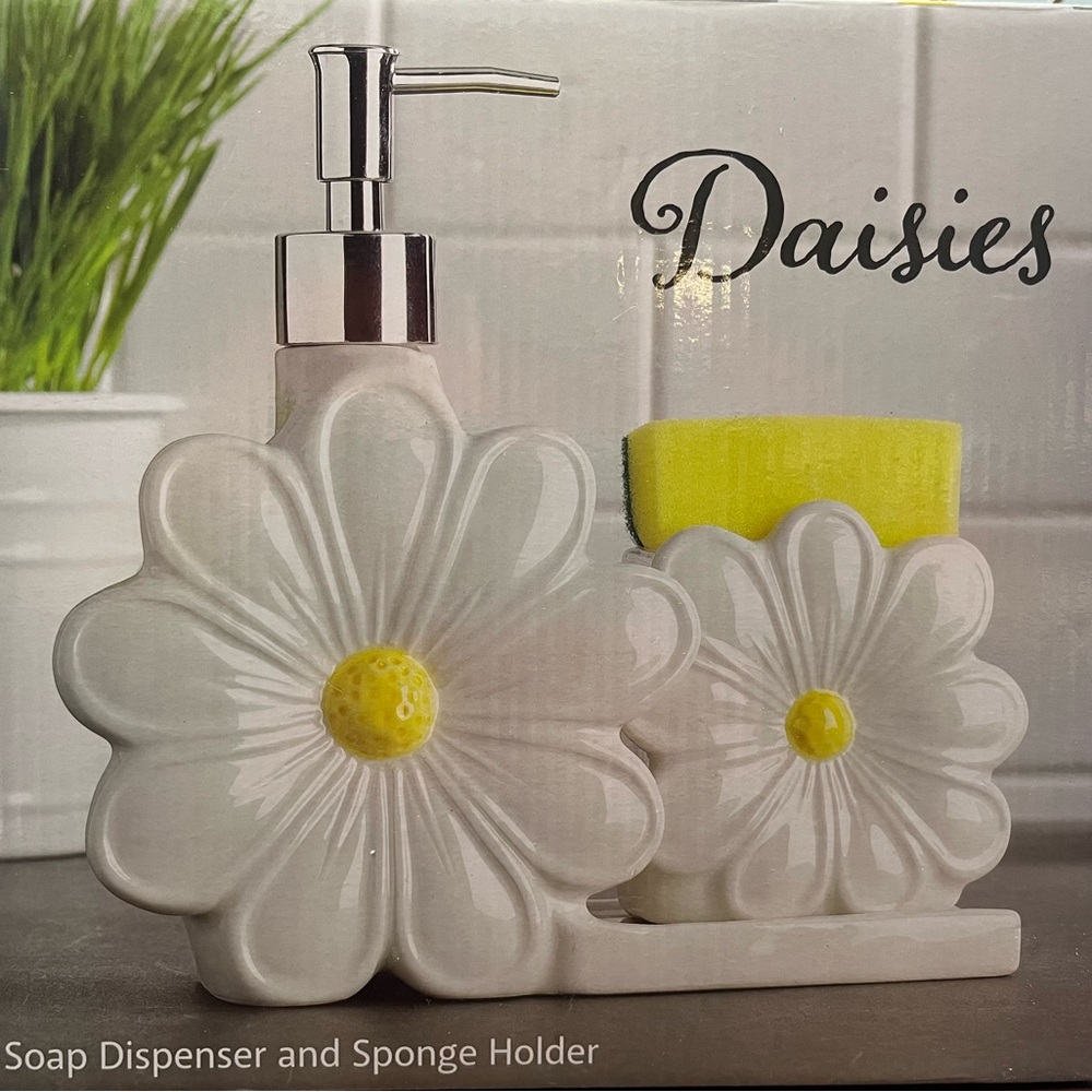Daisy White Ceramic Soap Dispenser & Sponge Holder with Yellow Centers - Daisy